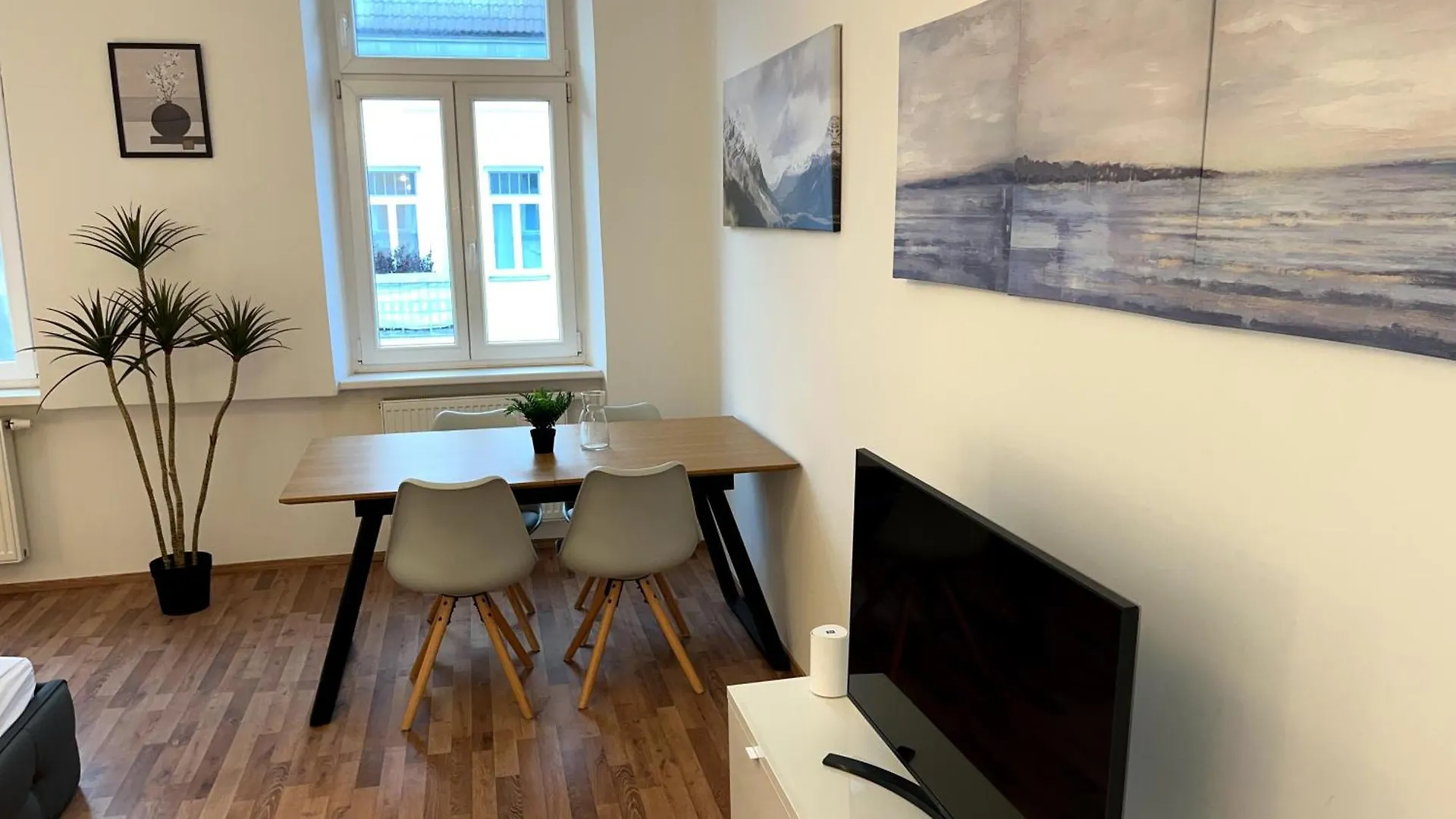 Bright And Modern Apartment In Vienna'S Green District 0*, Vienna