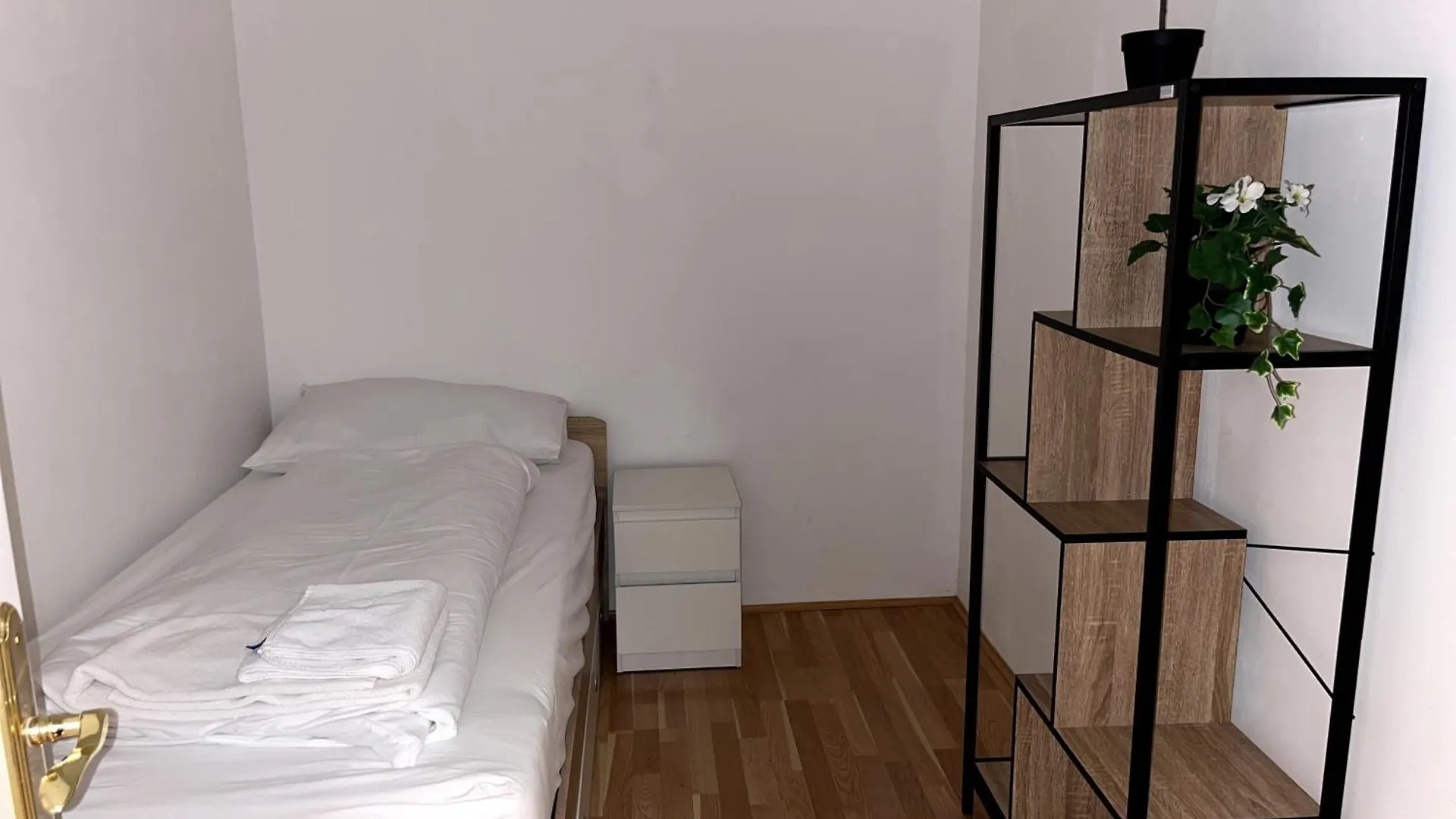 Bright And Modern Apartment In Vienna'S Green District Østrig